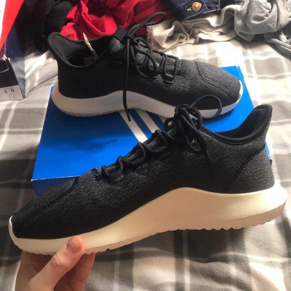 tubular shadow adidas